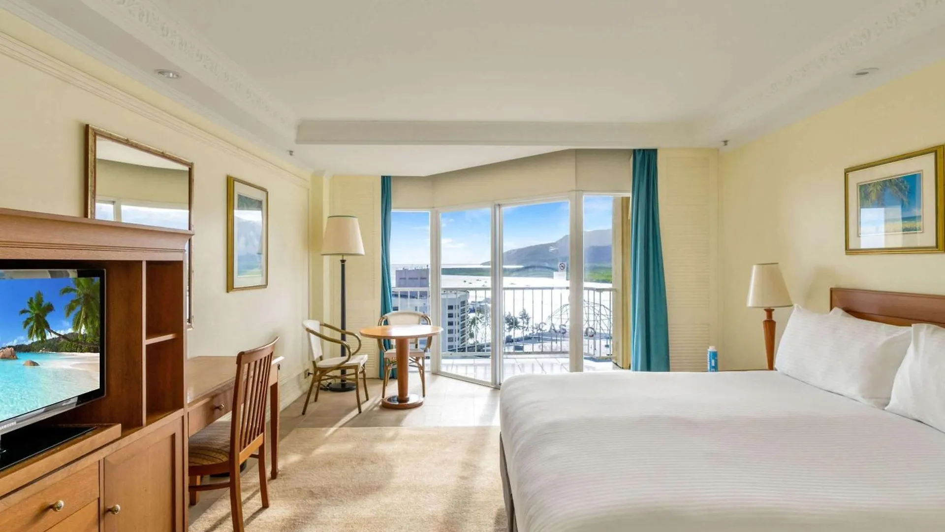 Hotel Pullman Cairns International