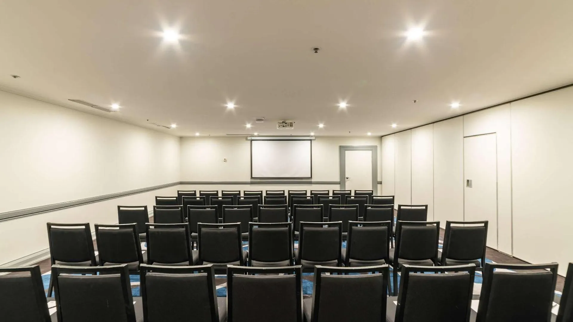Hotel Pullman Cairns International