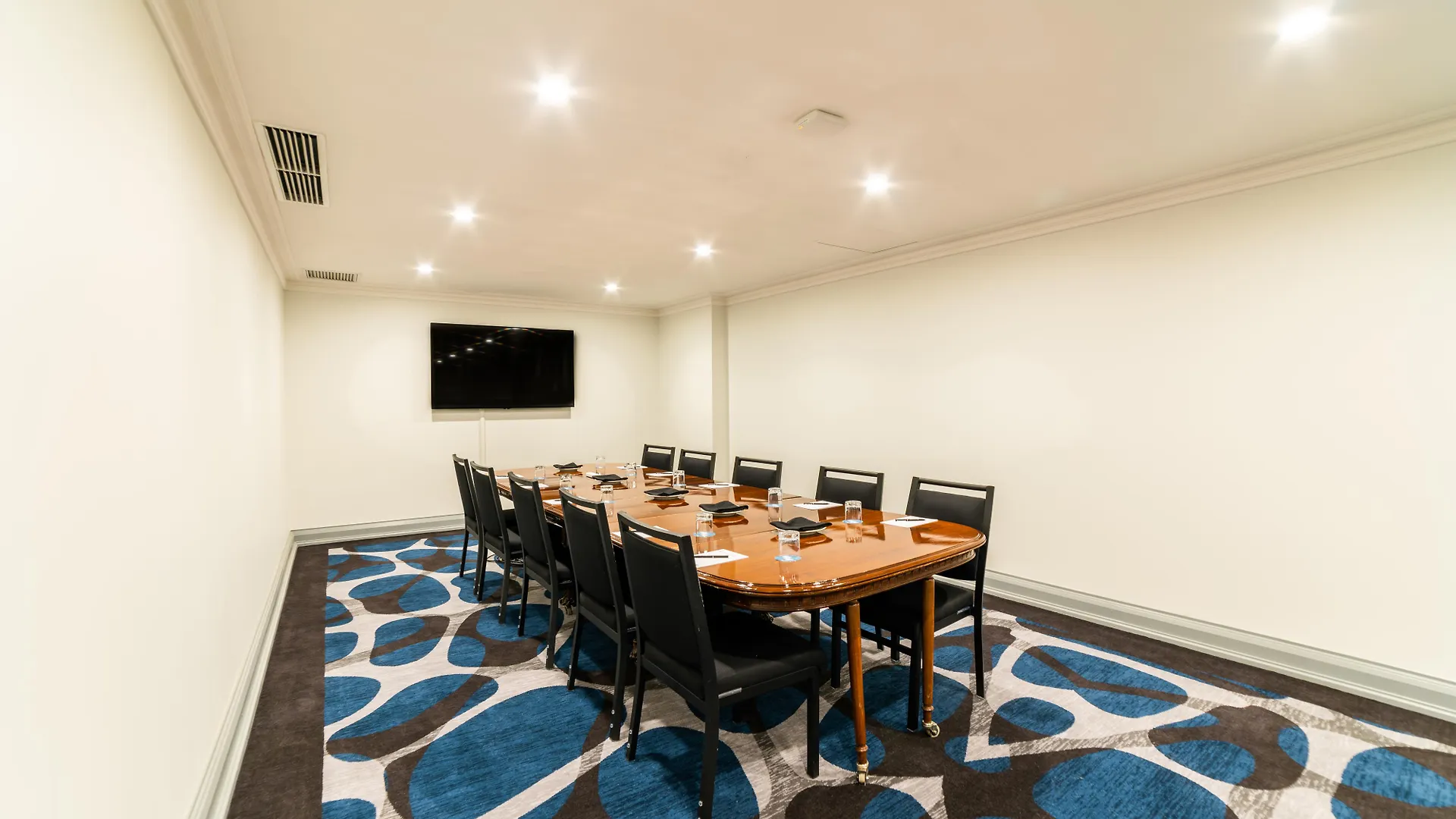 Pullman Cairns International Hotel